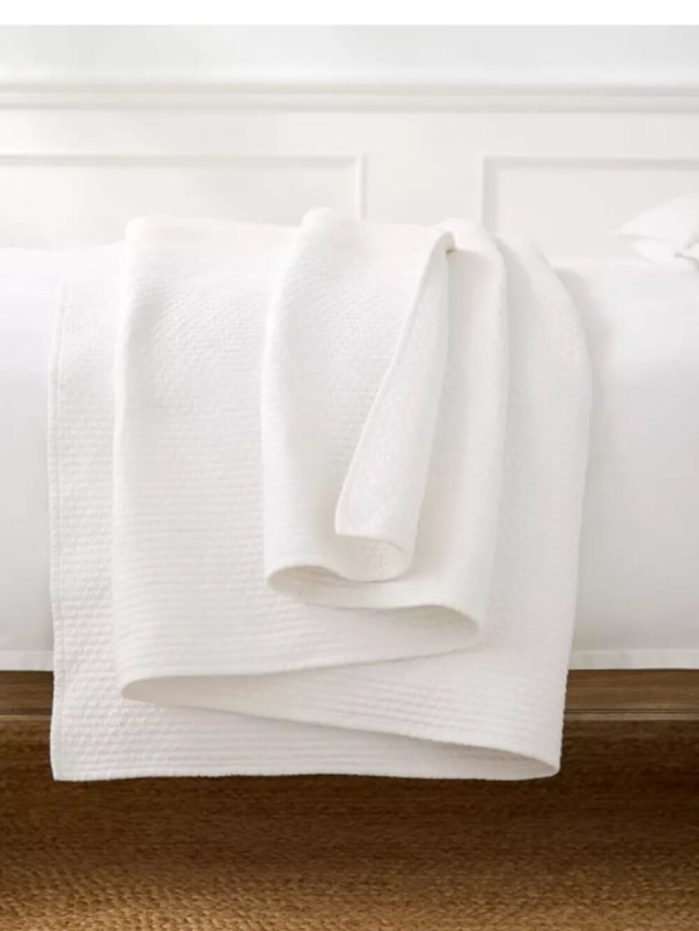 serena and lily westwood quilt white queen-retail $328